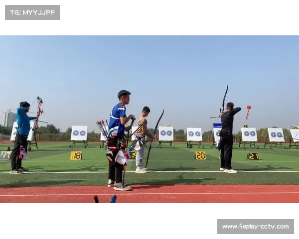 山东射箭联赛青岛站光弓组赵琦勇夺排位赛银牌再创佳绩